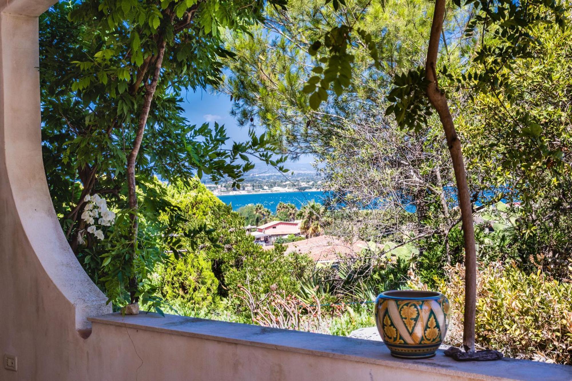 Galatea E Giardino Delle Esperidi With Pool By Wonderful Italy Appartamento